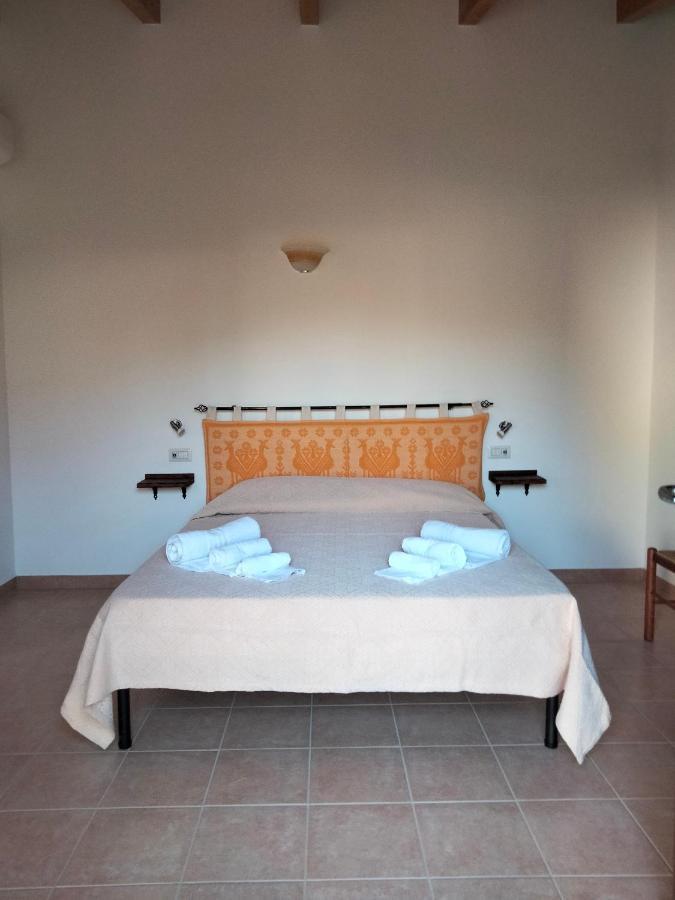 Agriturismo I Doni Del Mandorlo Alghero Luaran gambar